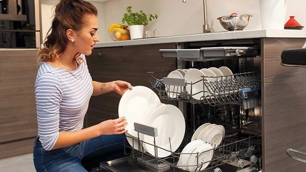 Hướng dẫn cách sử dụng máy rửa bát hiệu quả, bền đẹp và lưu ý quan trọng