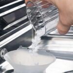 Muối Rửa Bát Có Độc Không? Có Cần Dùng Muối Máy Rửa Bát Không?