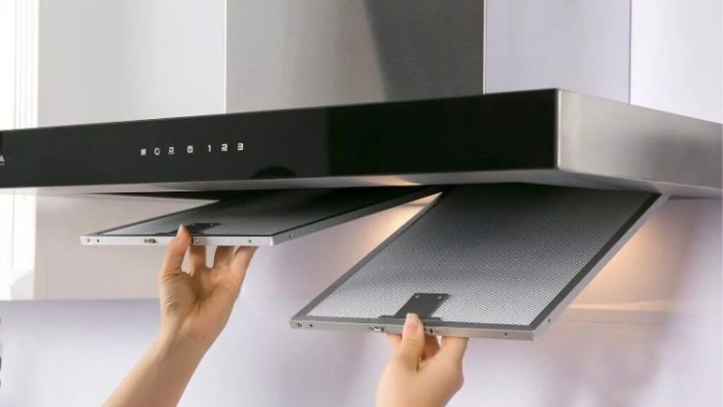 Những Điều Cần Biết Khi Vệ Sinh Máy Hút Mùi Nhà Bếp – Bí Quyết Giúp Máy Sạch Bong Trong Vòng 1 Nốt Nhạc