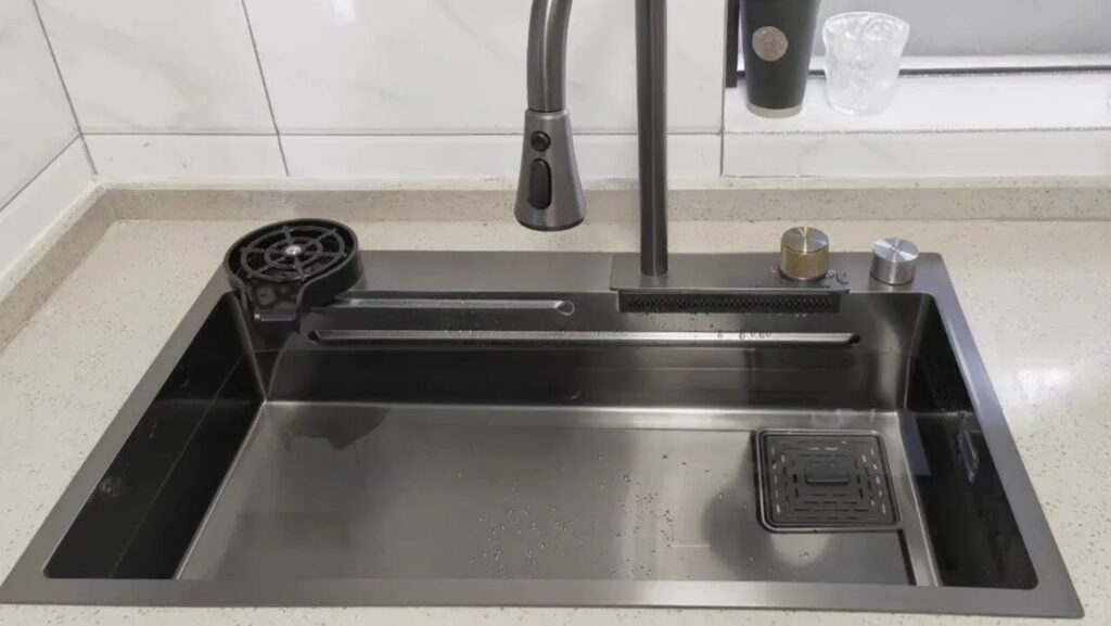 Chậu Rửa Bát 1 Hố Loại Nào Tốt? Ưu và Nhược Điểm Của Chậu Rửa Đơn