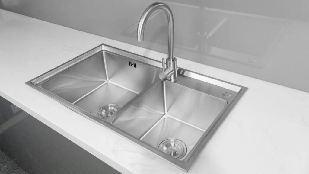 Chậu Rửa Bát 2 Hố Loại Nào Tốt? Lưu Ý Khi Mua Chậu Rửa Đôi