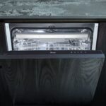 Máy Rửa Bát 15 Bộ Rửa Được Bao Nhiêu Cái? Có Nên Mua Không?