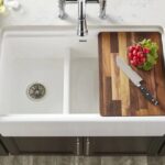 Có nên mua bồn rửa chén bằng sứ không? Review thực tế chi tiết cho bạn